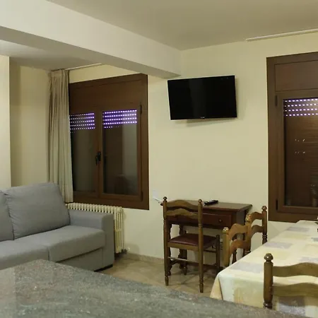 Apartaments Vilaro Apartment *